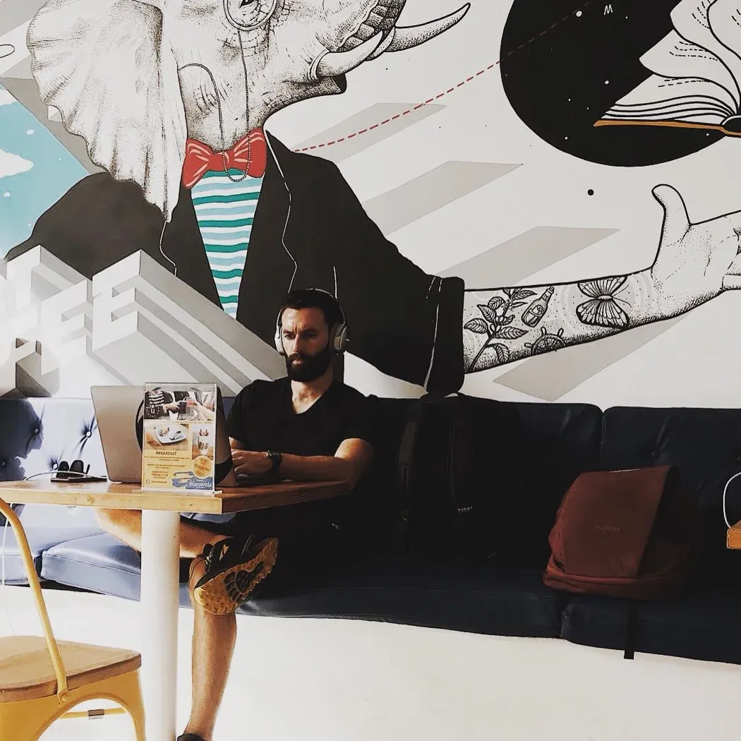 André working remotely in Medellín, Colombia